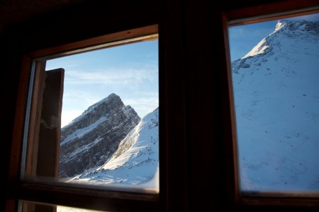 Pohled z Winterraumu na náš další cíl Hocheck 2 651 m.