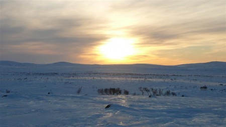 Večerní panorama nad městečkem Nuorgam.