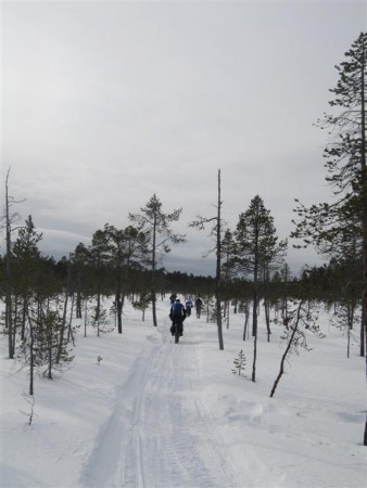 Skútrařské trasy pro nás mají své kouzlo, stejně jako evropský horský singl trail.