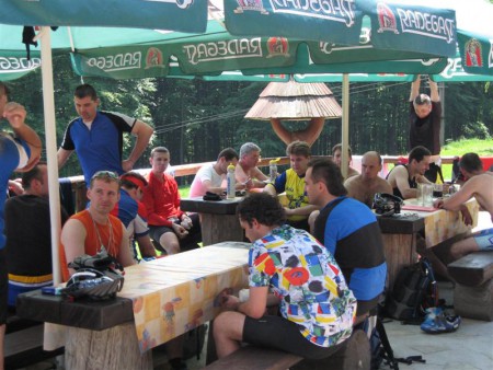 Odpočinek na Cábu byl letos snad za 40°C ve stínu.