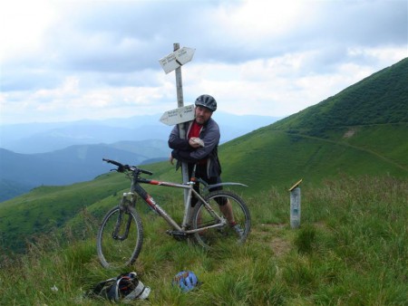 Biker a značky.