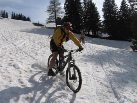Bych nikdy neřekl, že ten bike se mnou tak pofrčí :-)). Mejstřa