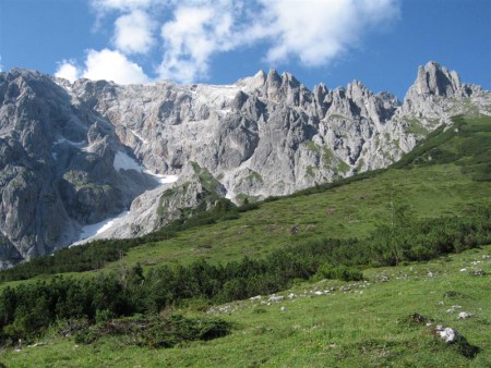 Podvečerní ze sestupu. Více slunka už ani nemohlo být.