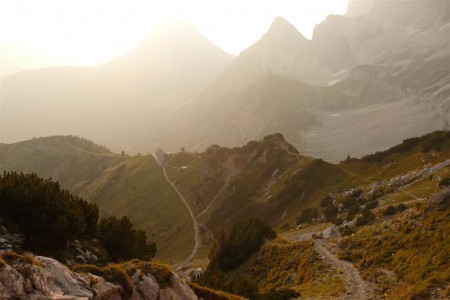 Podvečerní panorama ze zpáteční cesty.