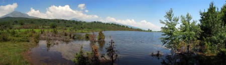 Jezero u naší trasy.