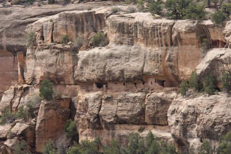 Mesa Verde - dřívější ubytko zdejších indiánů.
